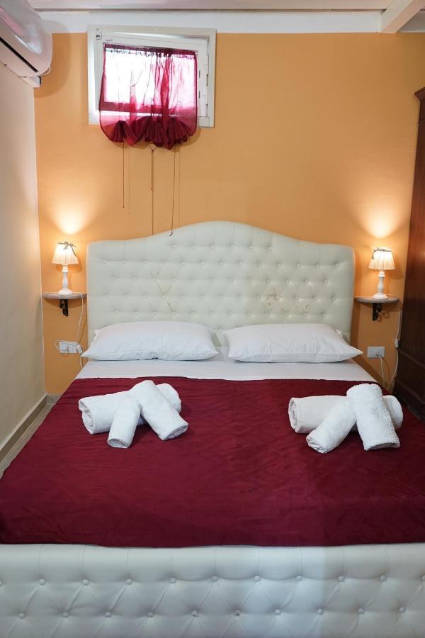 B&B Scipponate Collepasso Eksteriør billede